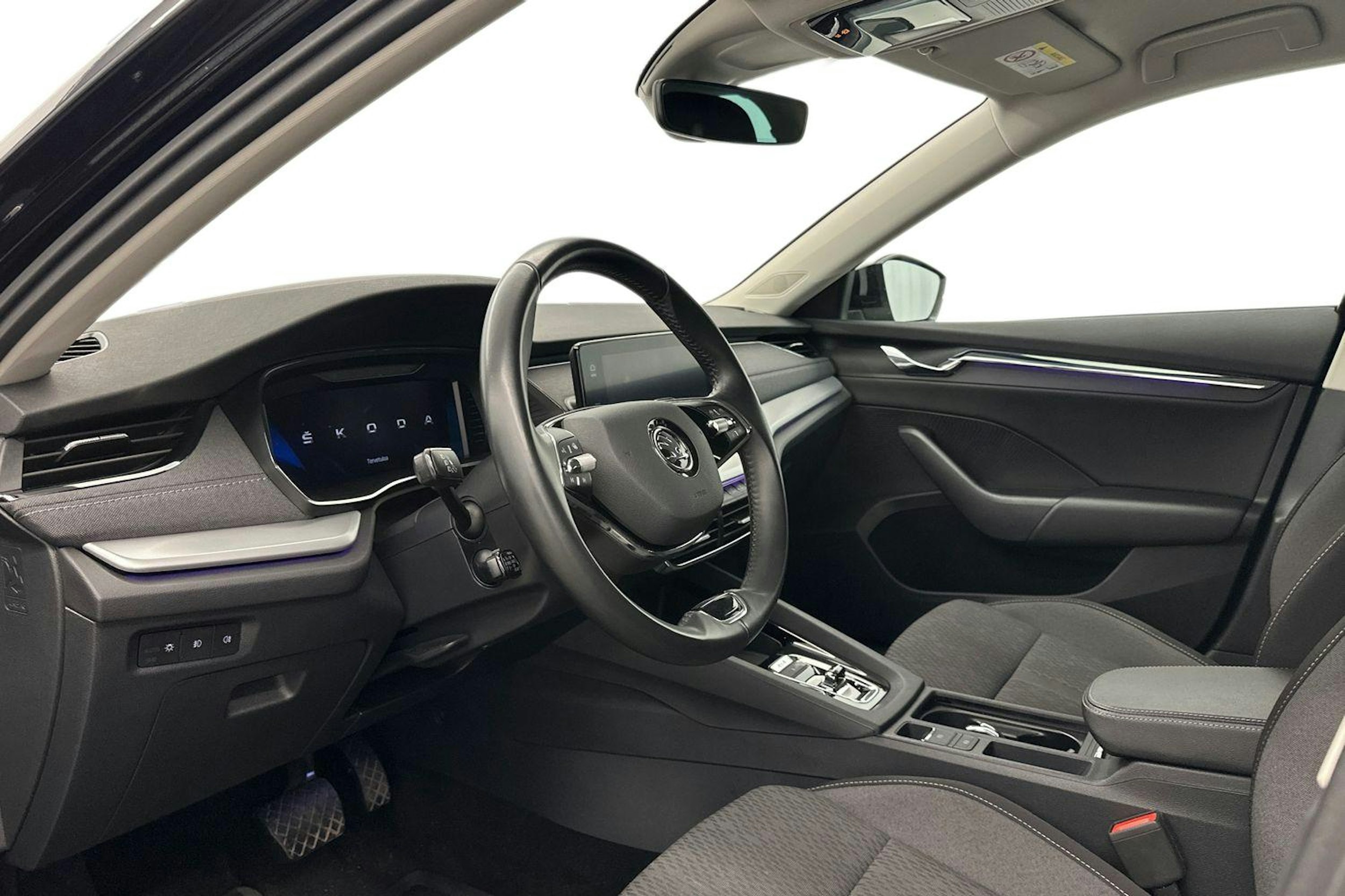 Musta Skoda OCTAVIA 2021 kuva 7.