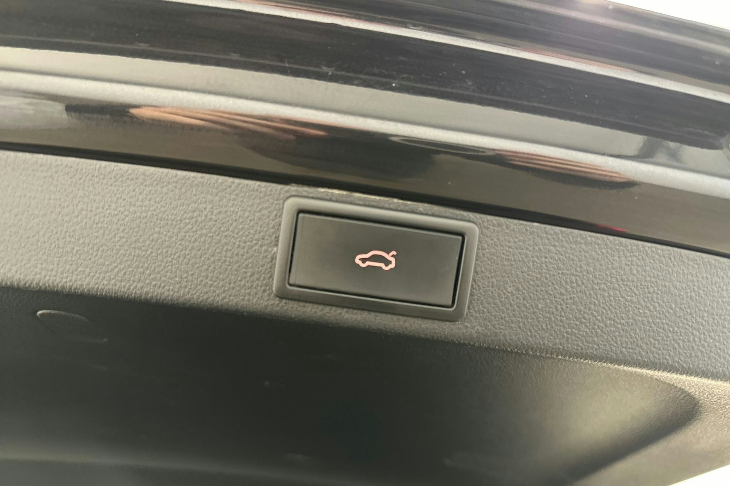 Musta Skoda OCTAVIA 2021 kuva 31.