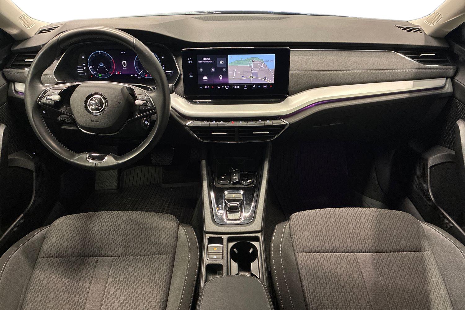 Skoda Octavia 2021, photo 7/33