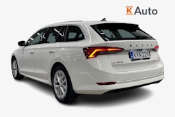 valkoinen Skoda Octavia 2021 kuva 2.