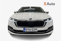 valkoinen Skoda Octavia 2021 kuva 5.