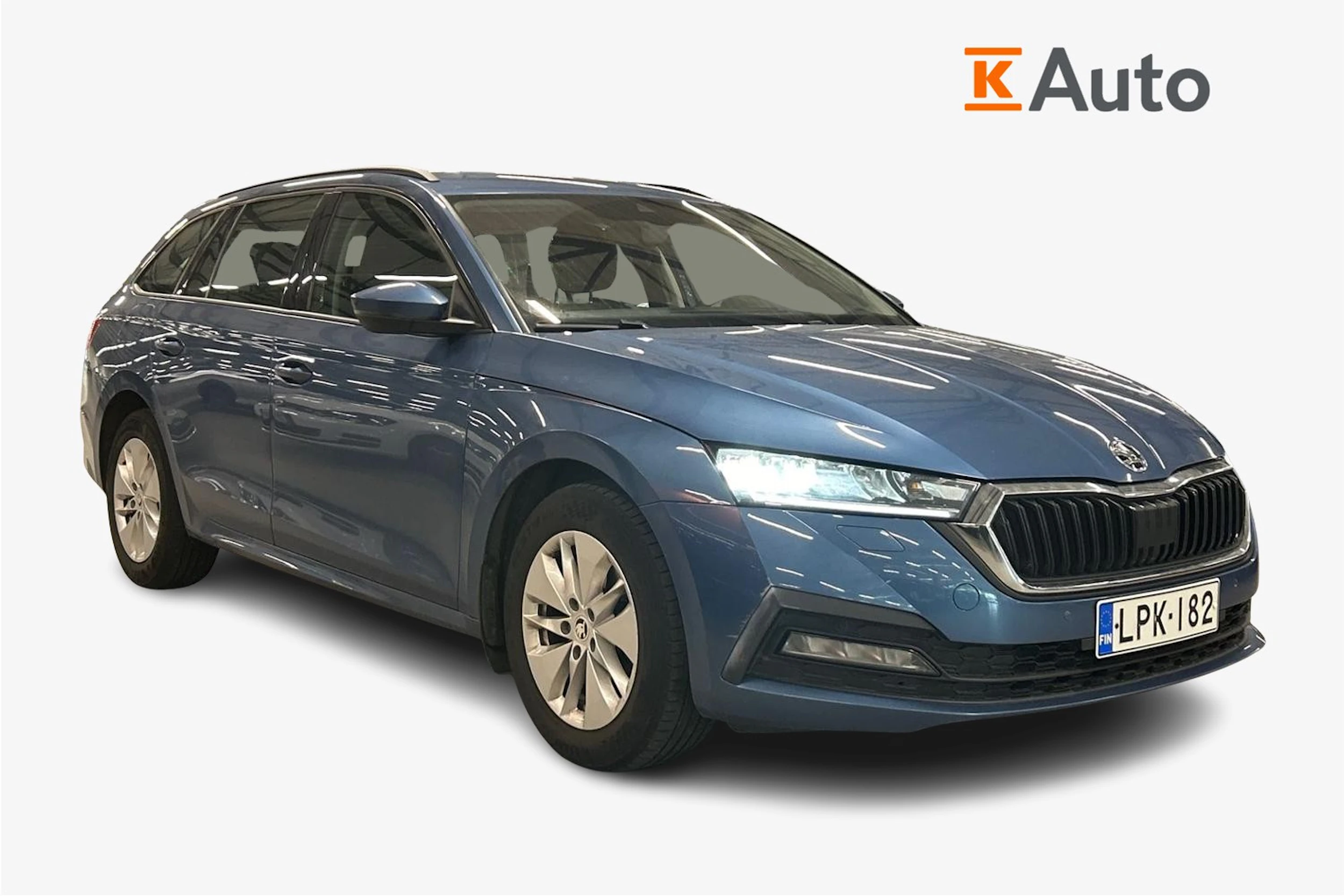 sininen Skoda Octavia 2021 kuva 1.