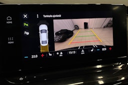 punainen Skoda Octavia 2021 kuva 24.