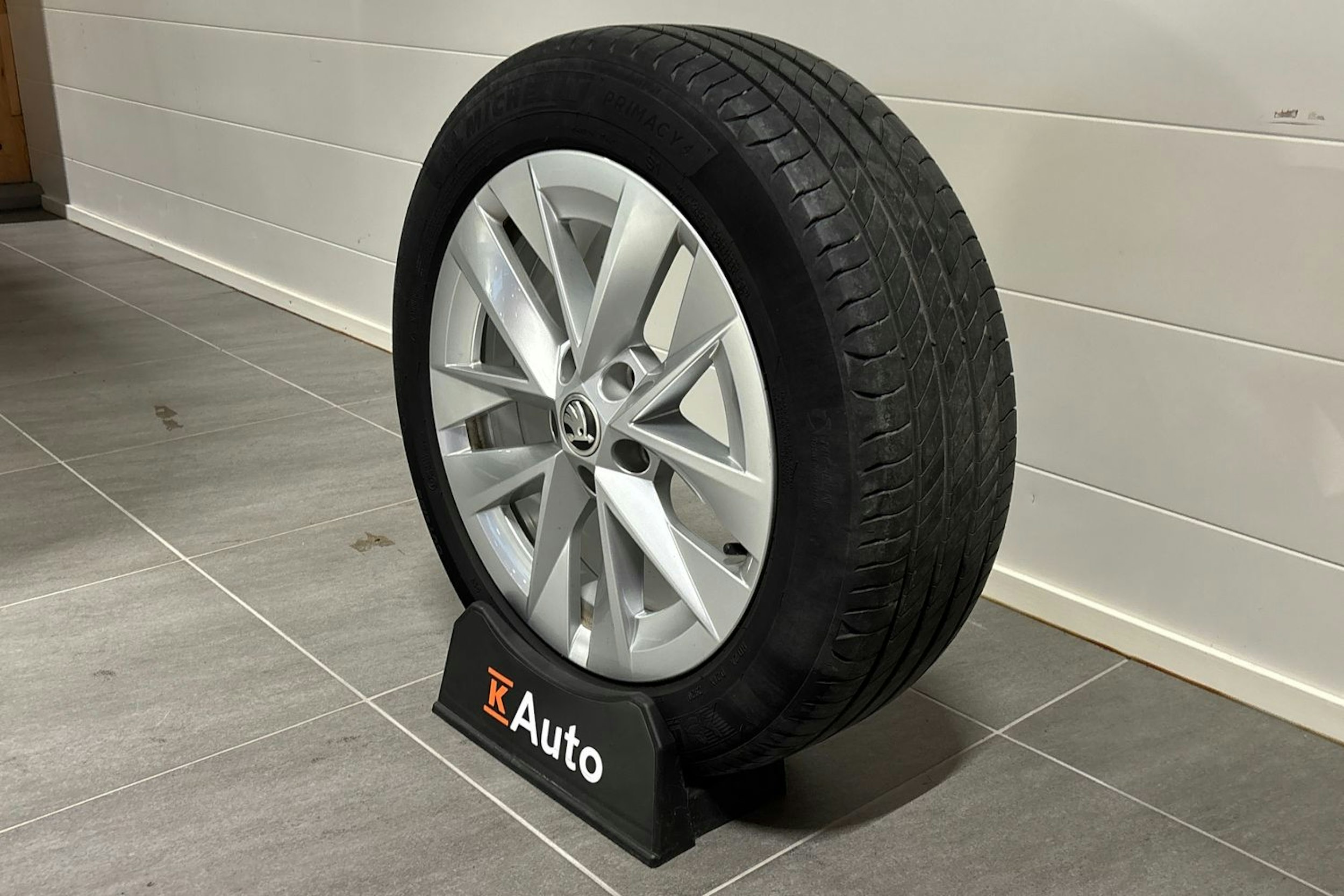 Sininen Skoda OCTAVIA 2021 kuva 15.