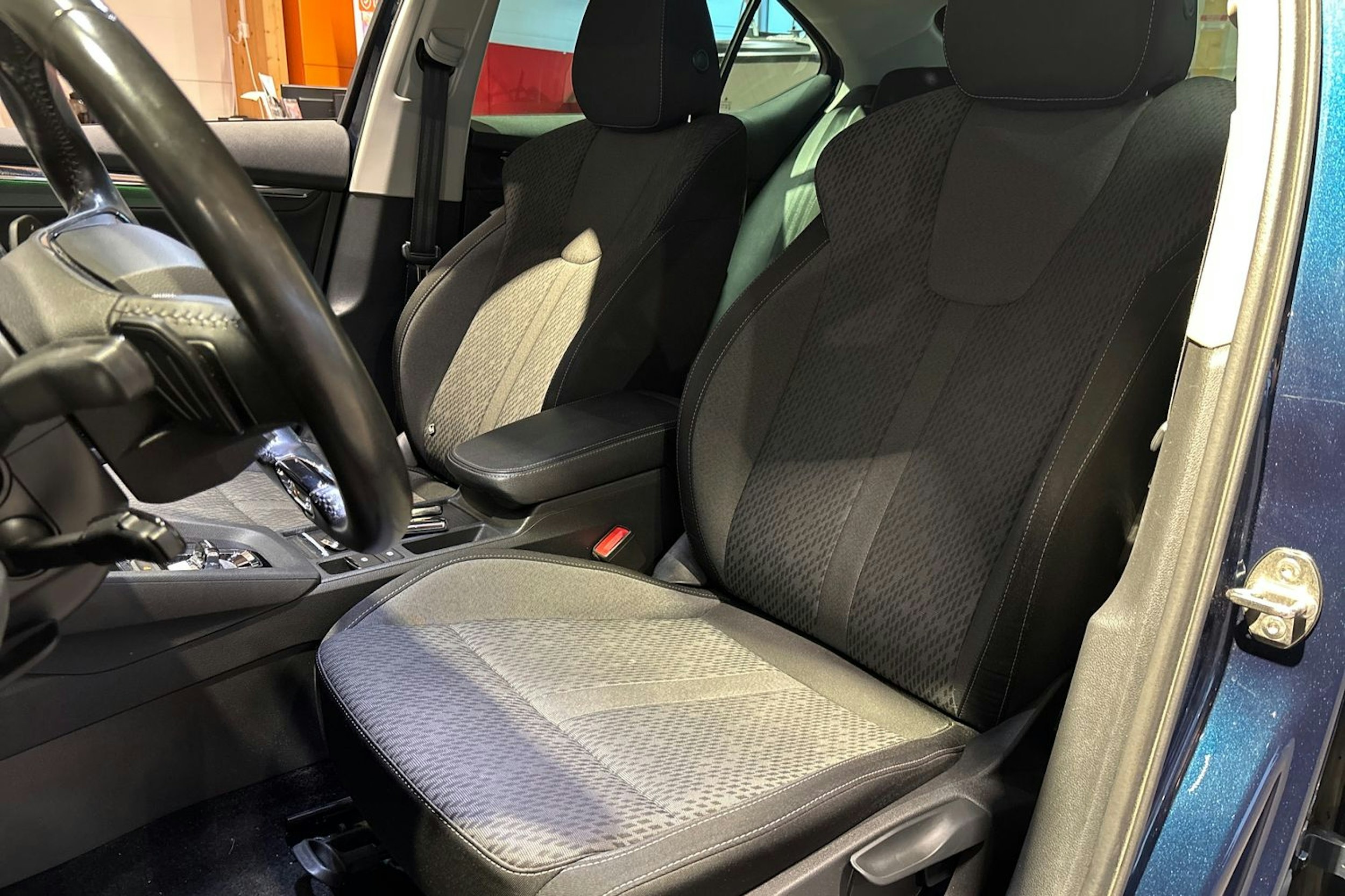 Sininen Skoda OCTAVIA 2021 kuva 21.