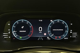 Valkoinen Skoda OCTAVIA 2021 kuva 14.