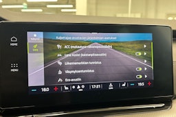 Valkoinen Skoda OCTAVIA 2021 kuva 27.