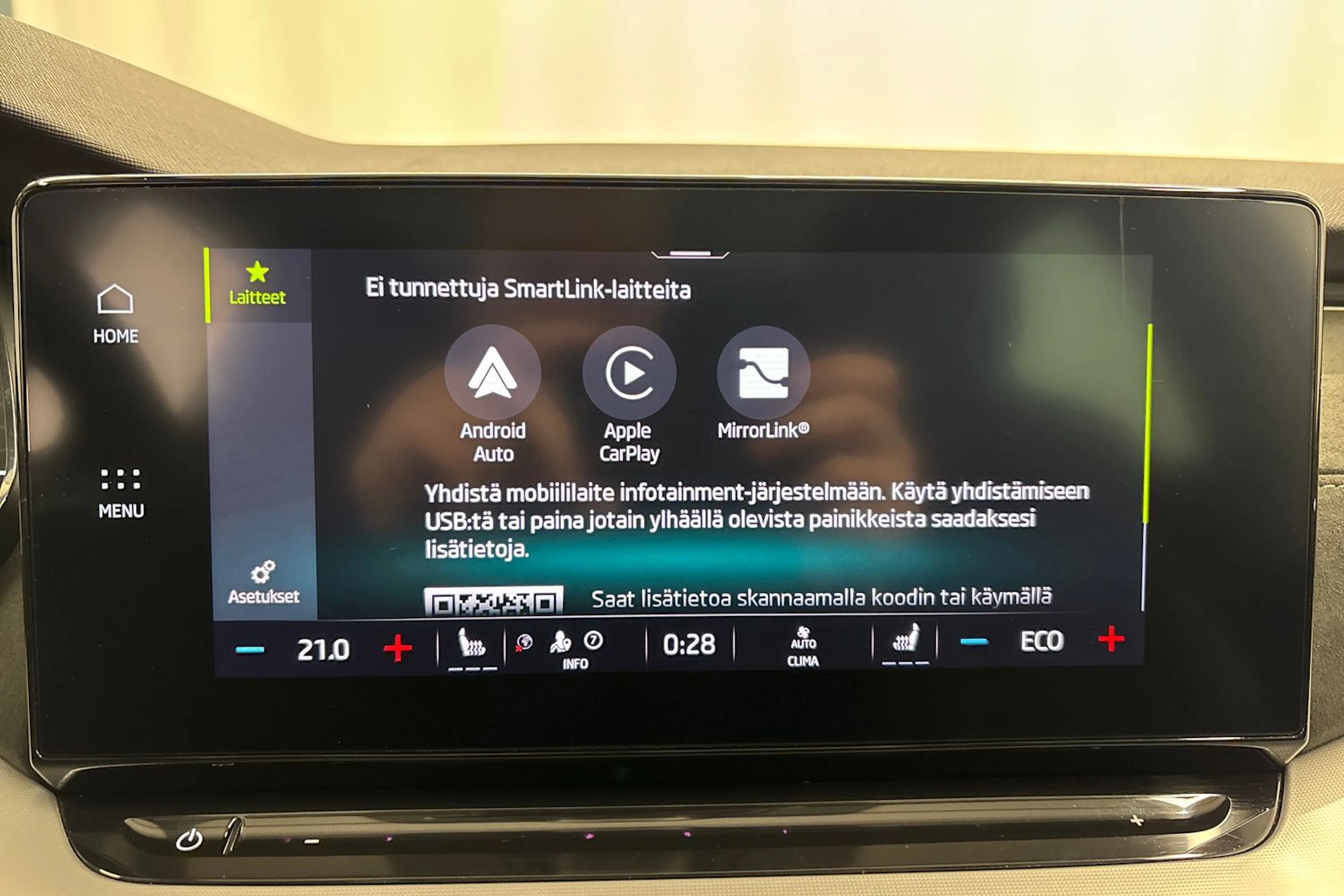 valkoinen Skoda Octavia 2021 kuva 22.