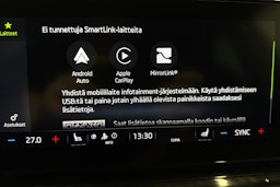 punainen Skoda Octavia 2021 kuva 30.