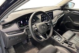 sininen Skoda Octavia 2021 kuva 3.