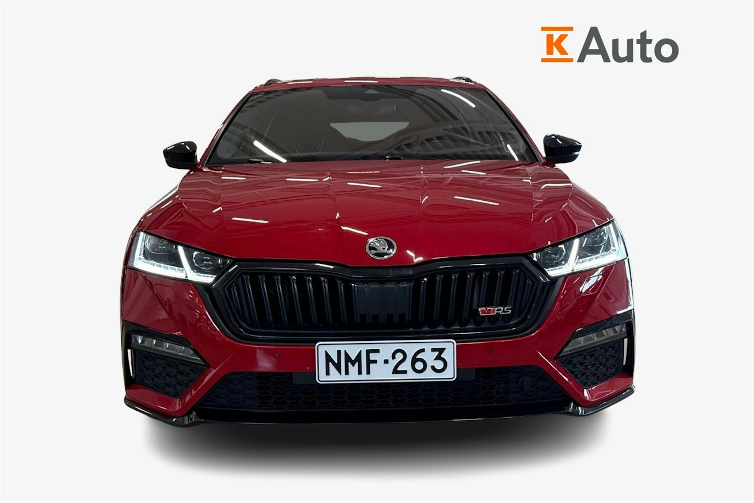 punainen Skoda Octavia 2021 kuva 5.