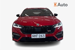 punainen Skoda Octavia 2021 kuva 5.
