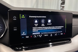 sininen Skoda Octavia 2021 kuva 28.