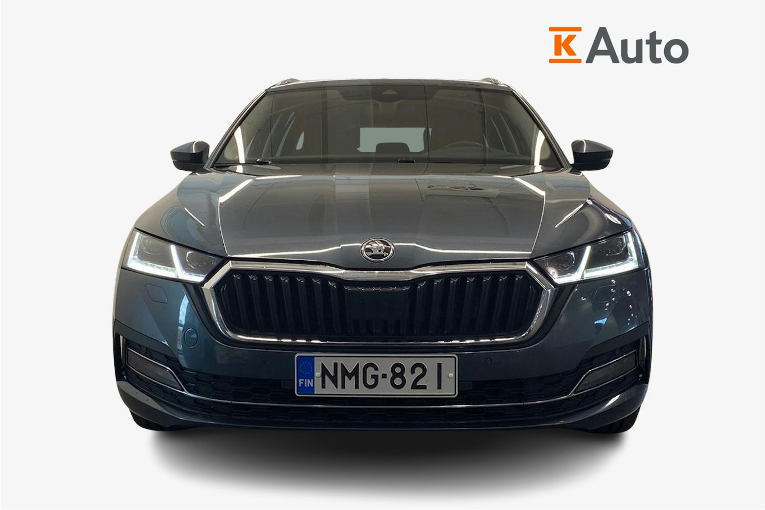 Harmaa Skoda OCTAVIA 2021 kuva 5.