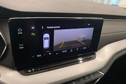 Harmaa Skoda OCTAVIA 2021 kuva 29.