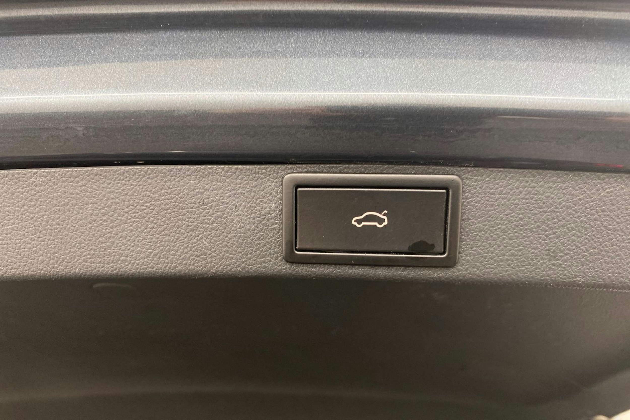 Harmaa Skoda OCTAVIA 2021 kuva 35.