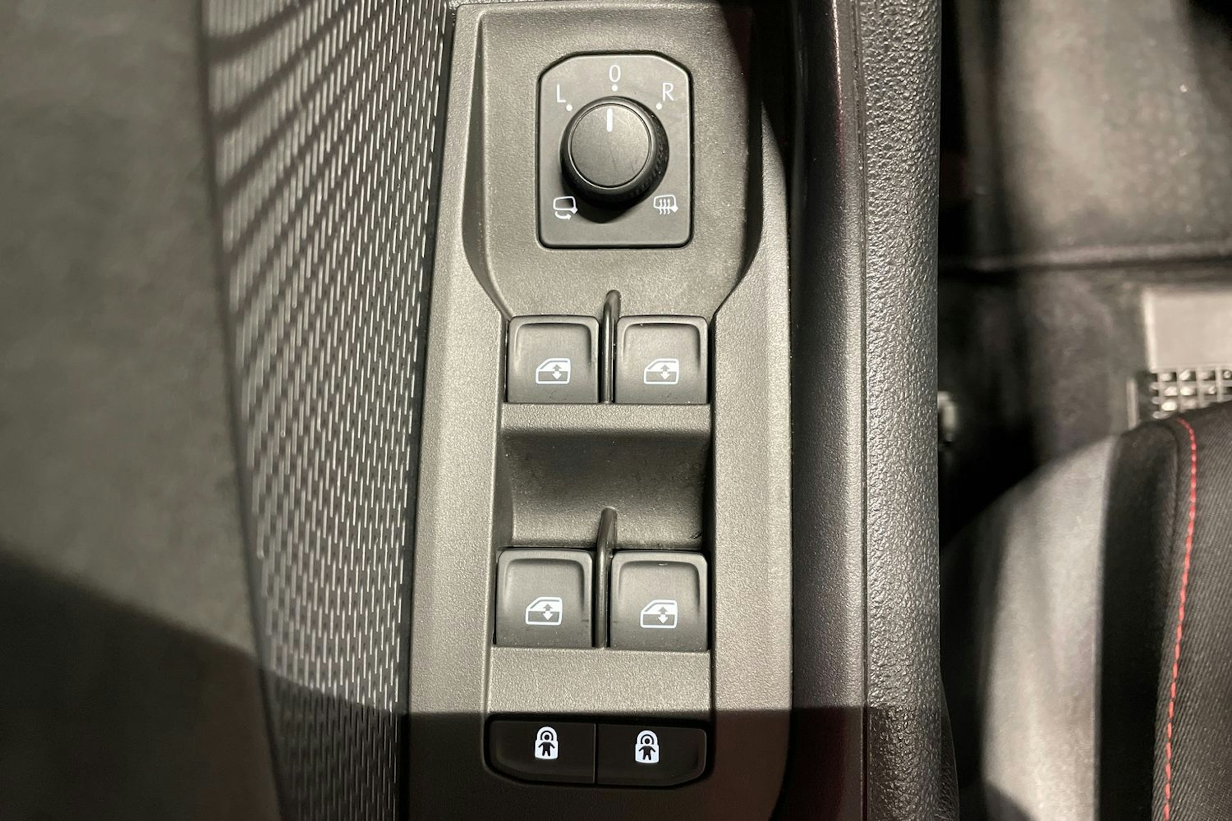 musta Skoda Octavia 2021 kuva 21.