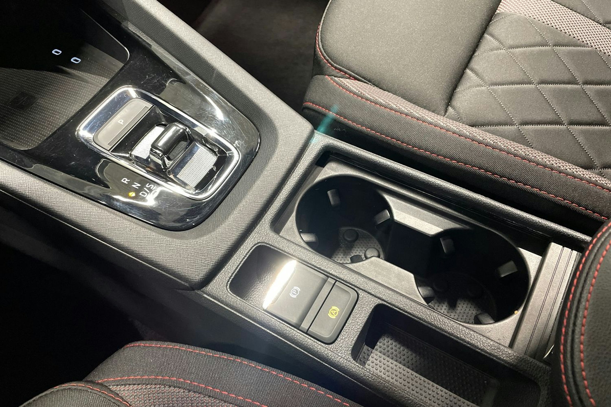 musta Skoda Octavia 2021 kuva 26.