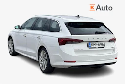 Valkoinen Skoda Octavia 2021 kuva 2.