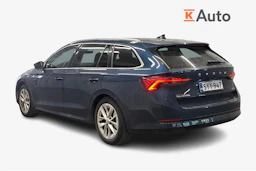 sininen Skoda Octavia 2021 kuva 2.