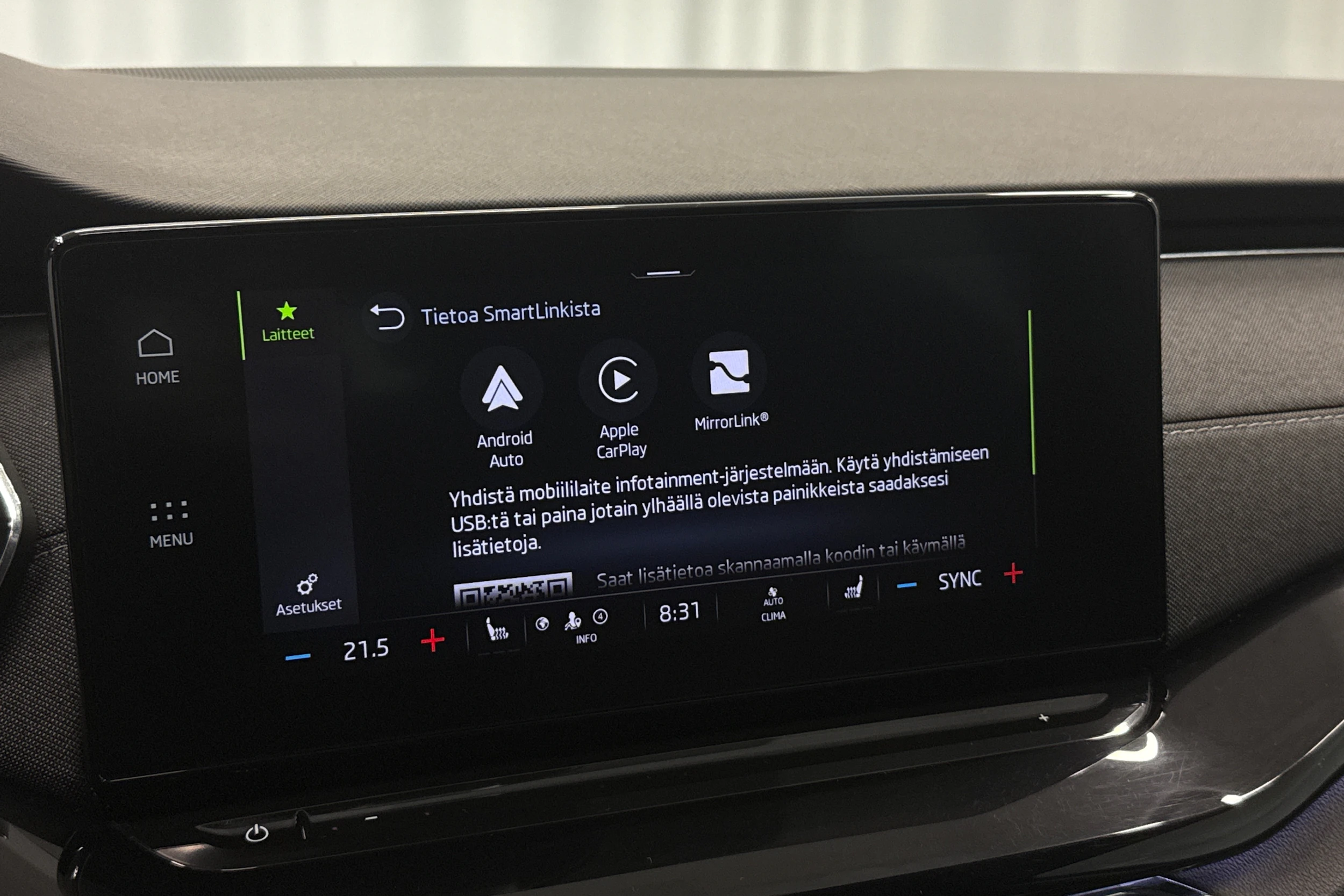 sininen Skoda Octavia 2021 kuva 14.