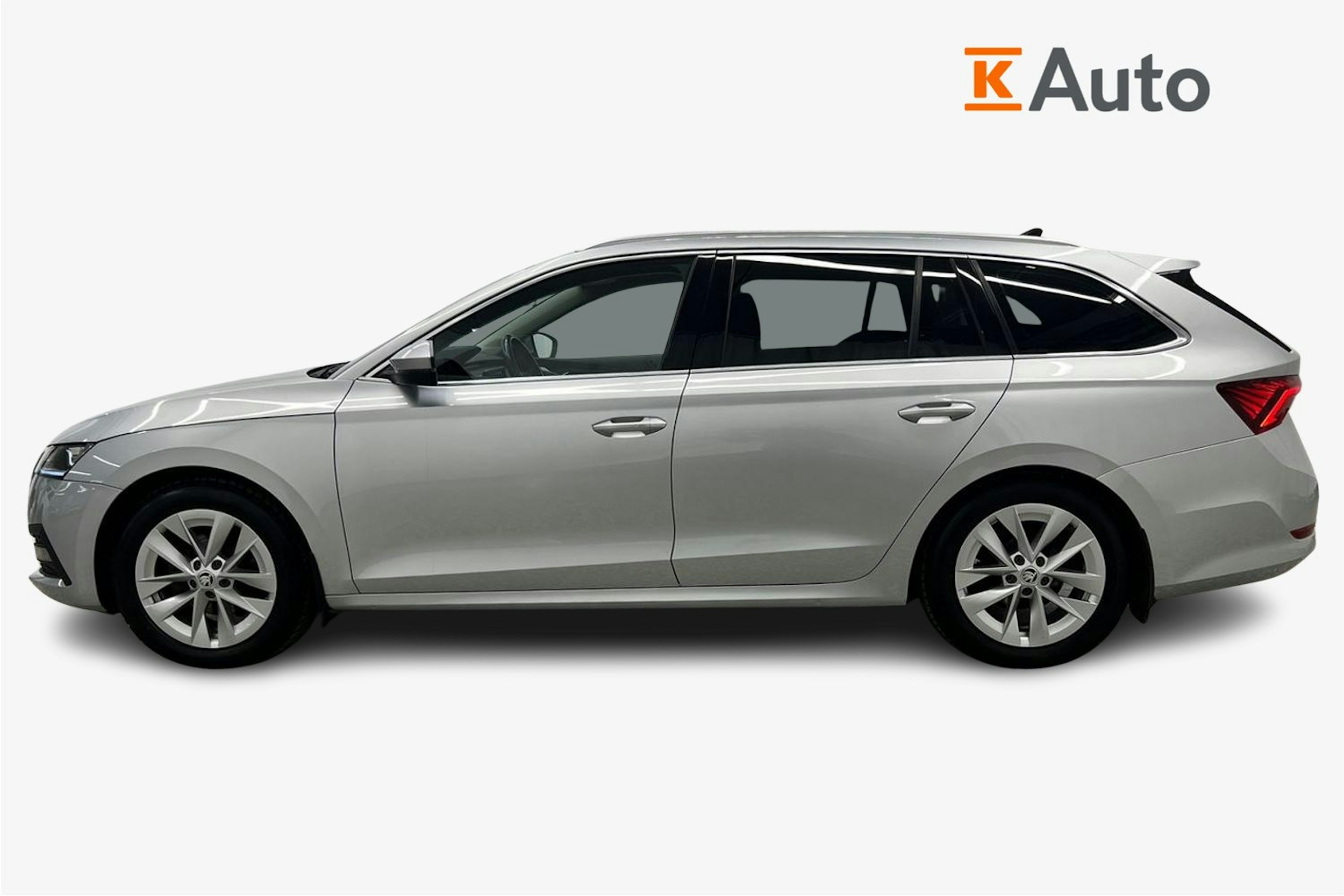 Hopea Skoda OCTAVIA 2021 kuva 6.