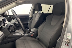 Hopea Skoda OCTAVIA 2021 kuva 14.