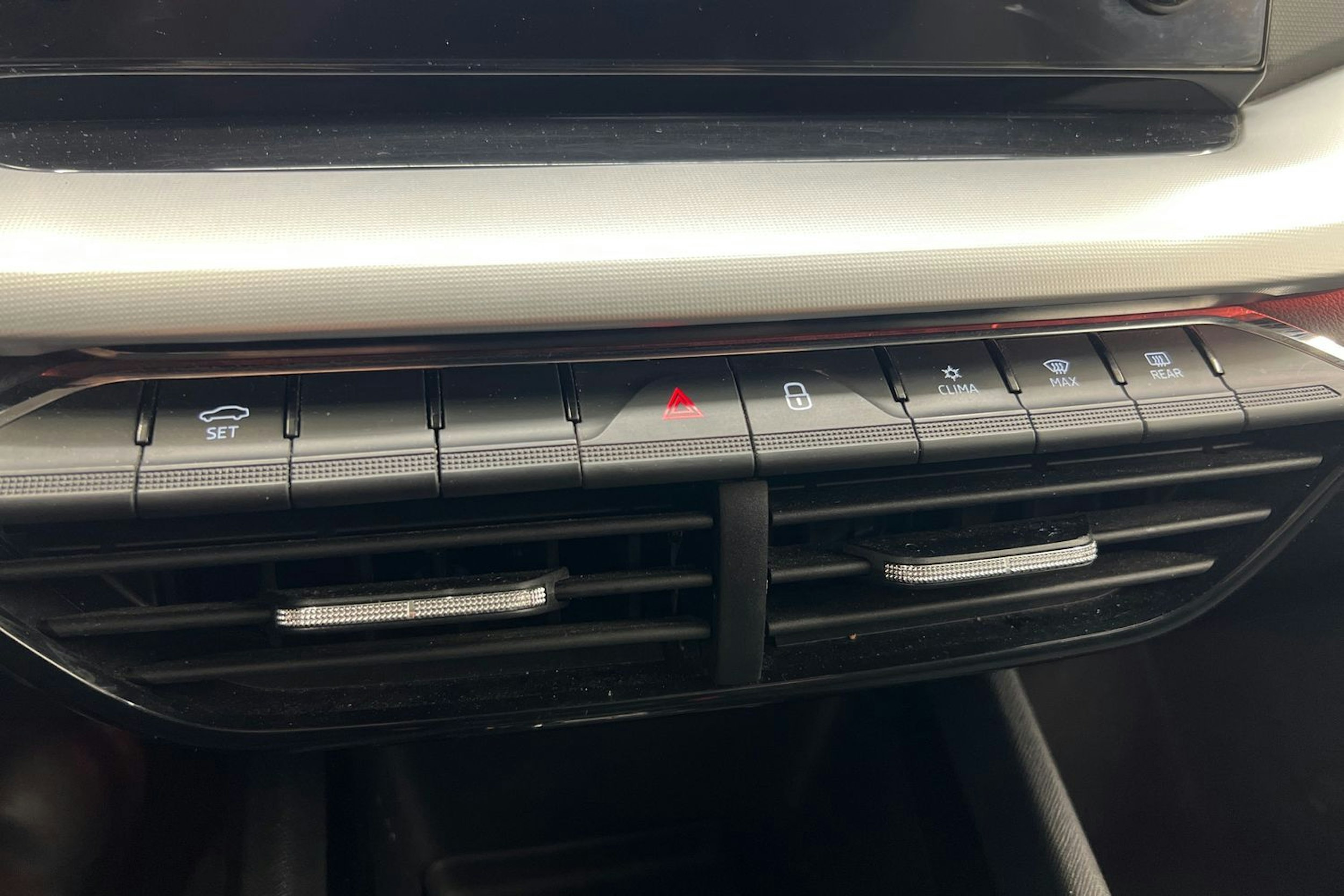 Hopea Skoda OCTAVIA 2021 kuva 21.