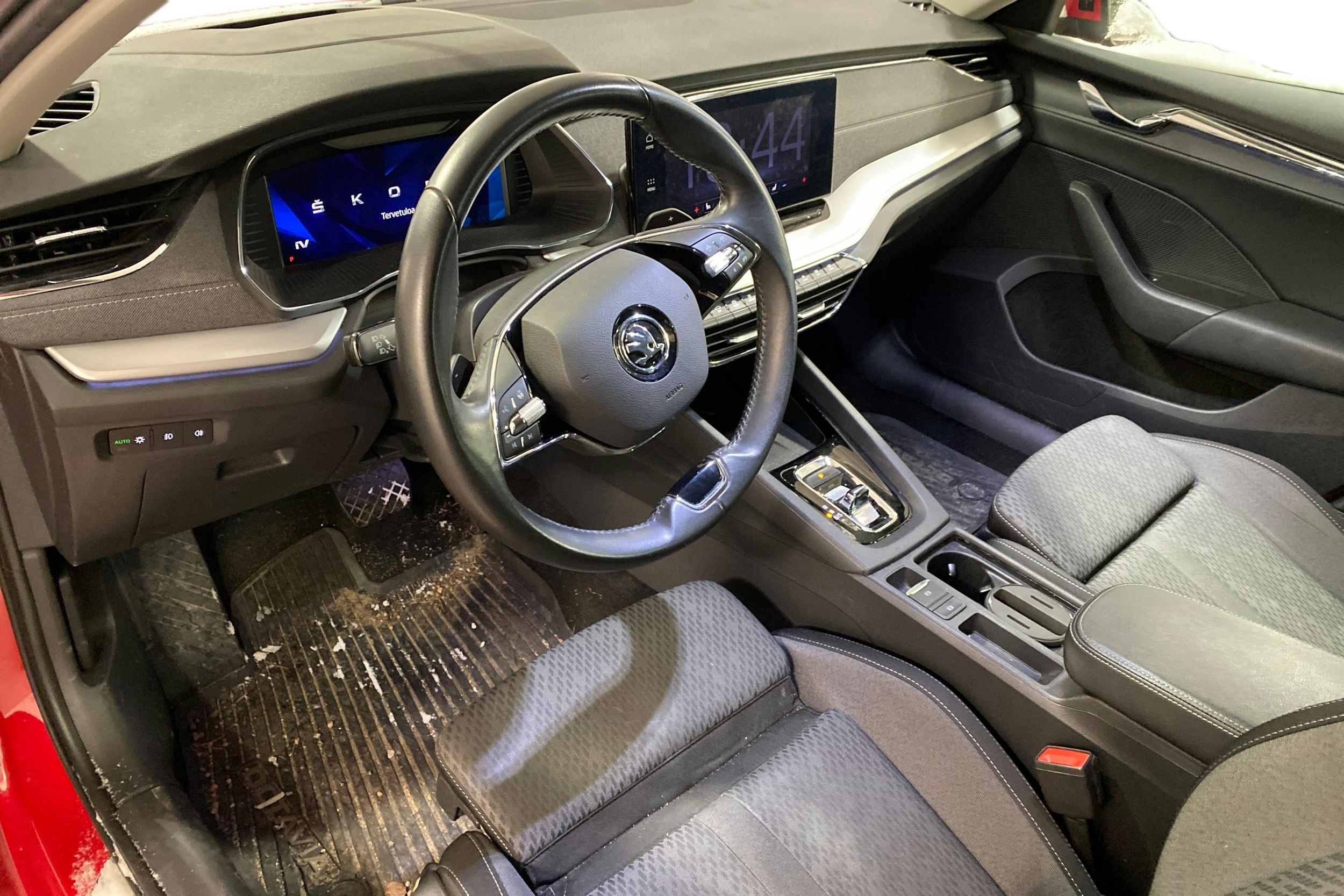 Punainen Skoda OCTAVIA 2022 kuva 3.