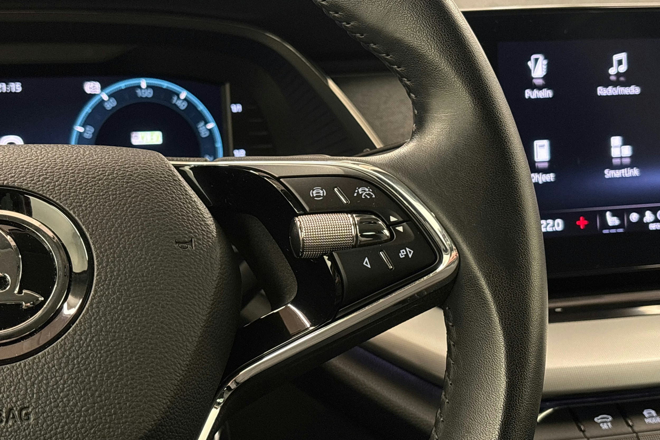 Punainen Skoda OCTAVIA 2022 kuva 20.