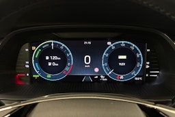 Punainen Skoda OCTAVIA 2022 kuva 21.