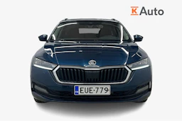 sininen Skoda Octavia 2022 kuva 4.