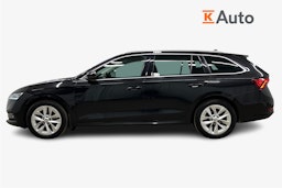 musta Skoda Octavia 2022 kuva 6.