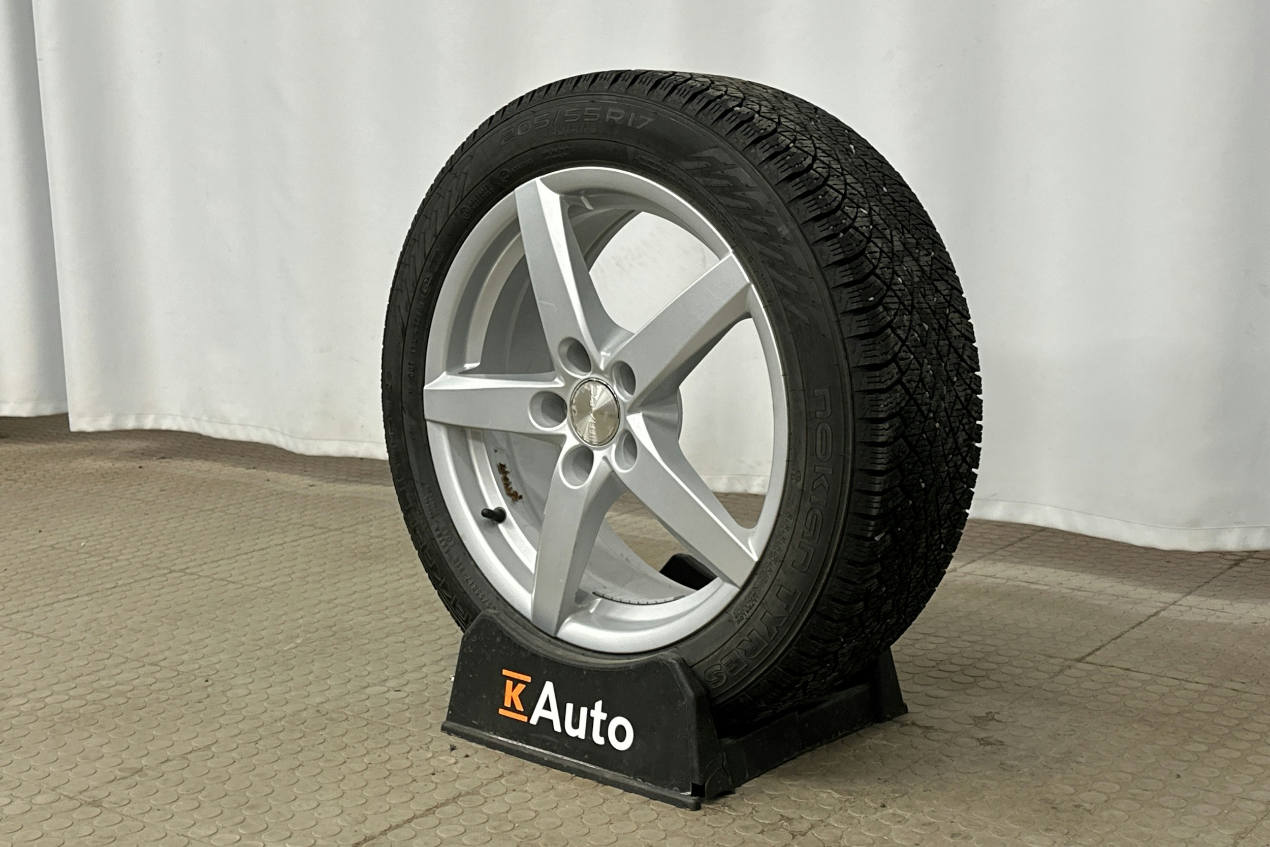 musta Skoda Octavia 2022 kuva 13.