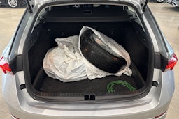 harmaa Skoda Octavia 2022 kuva 26.