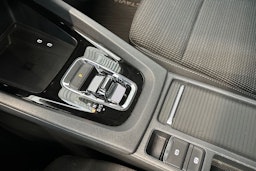 valkoinen Skoda Octavia 2022 kuva 22.