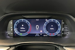 Harmaa Skoda OCTAVIA 2022 kuva 26.