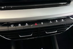 Harmaa Skoda OCTAVIA 2022 kuva 28.