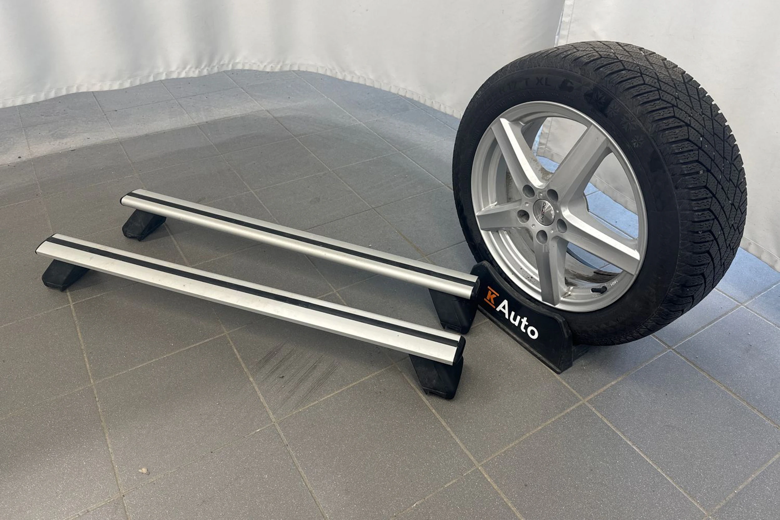 Musta Skoda OCTAVIA 2022 kuva 17.