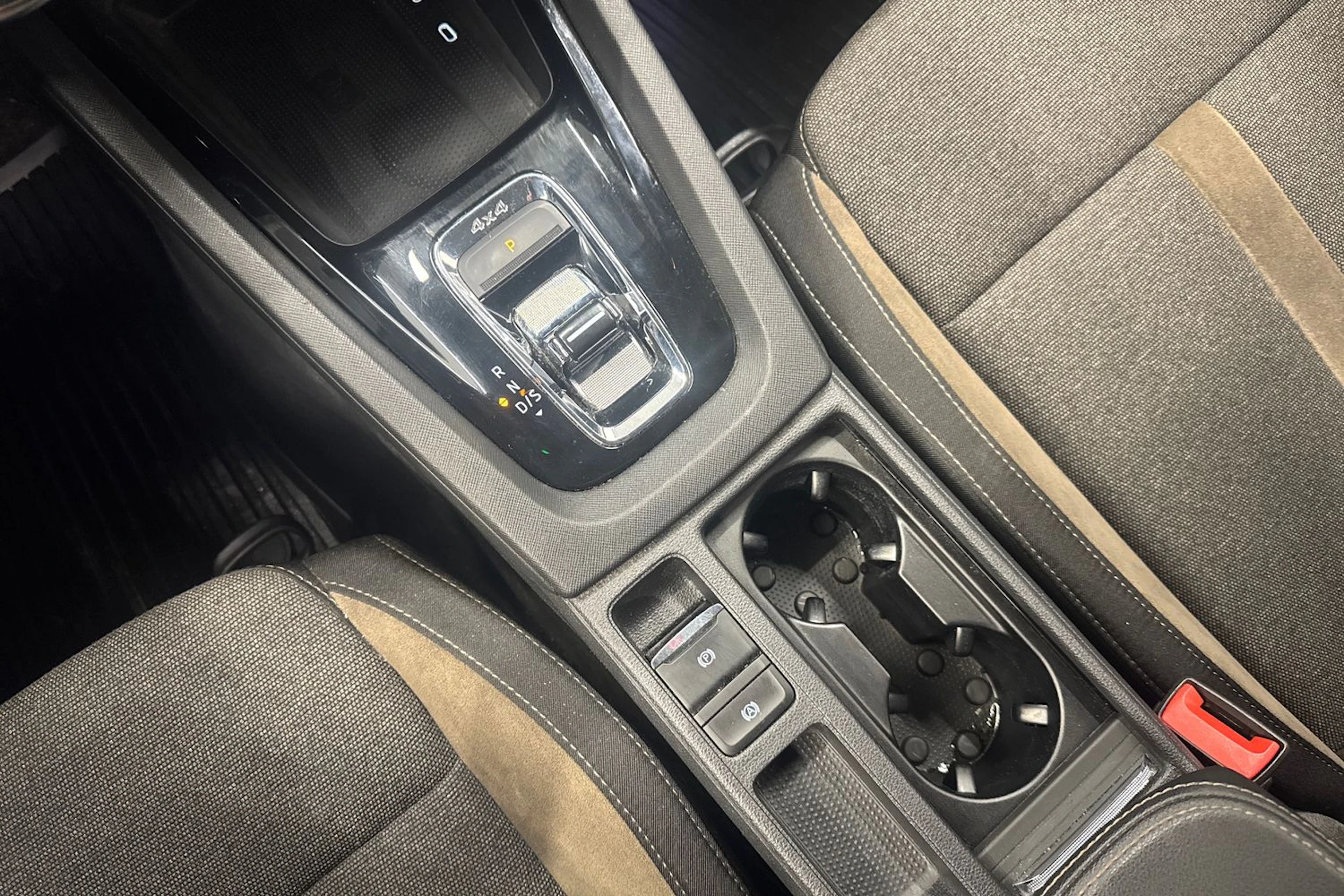 Musta Skoda OCTAVIA 2022 kuva 27.