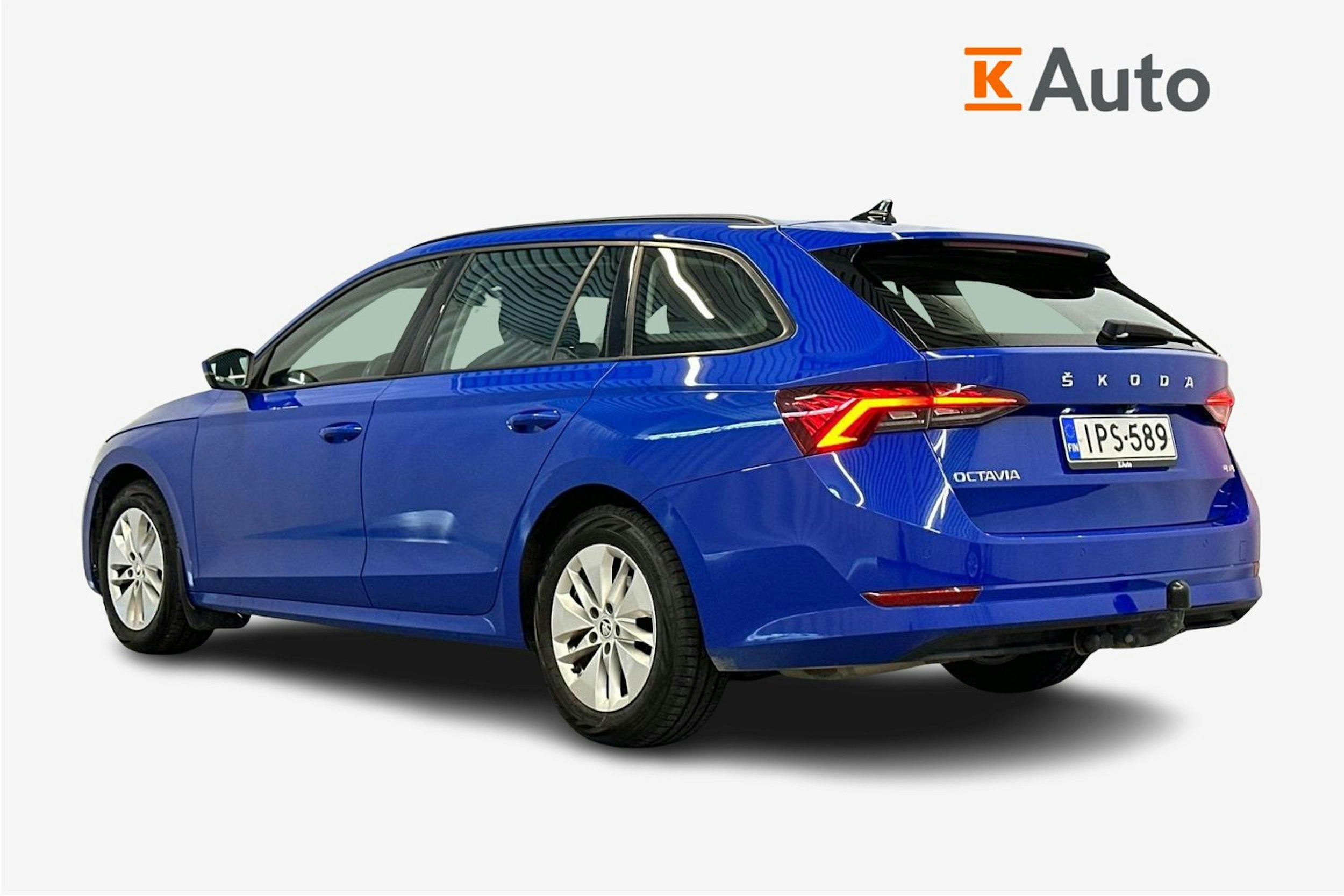 sininen Skoda Octavia 2022 kuva 2.