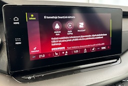sininen Skoda Octavia 2022 kuva 20.