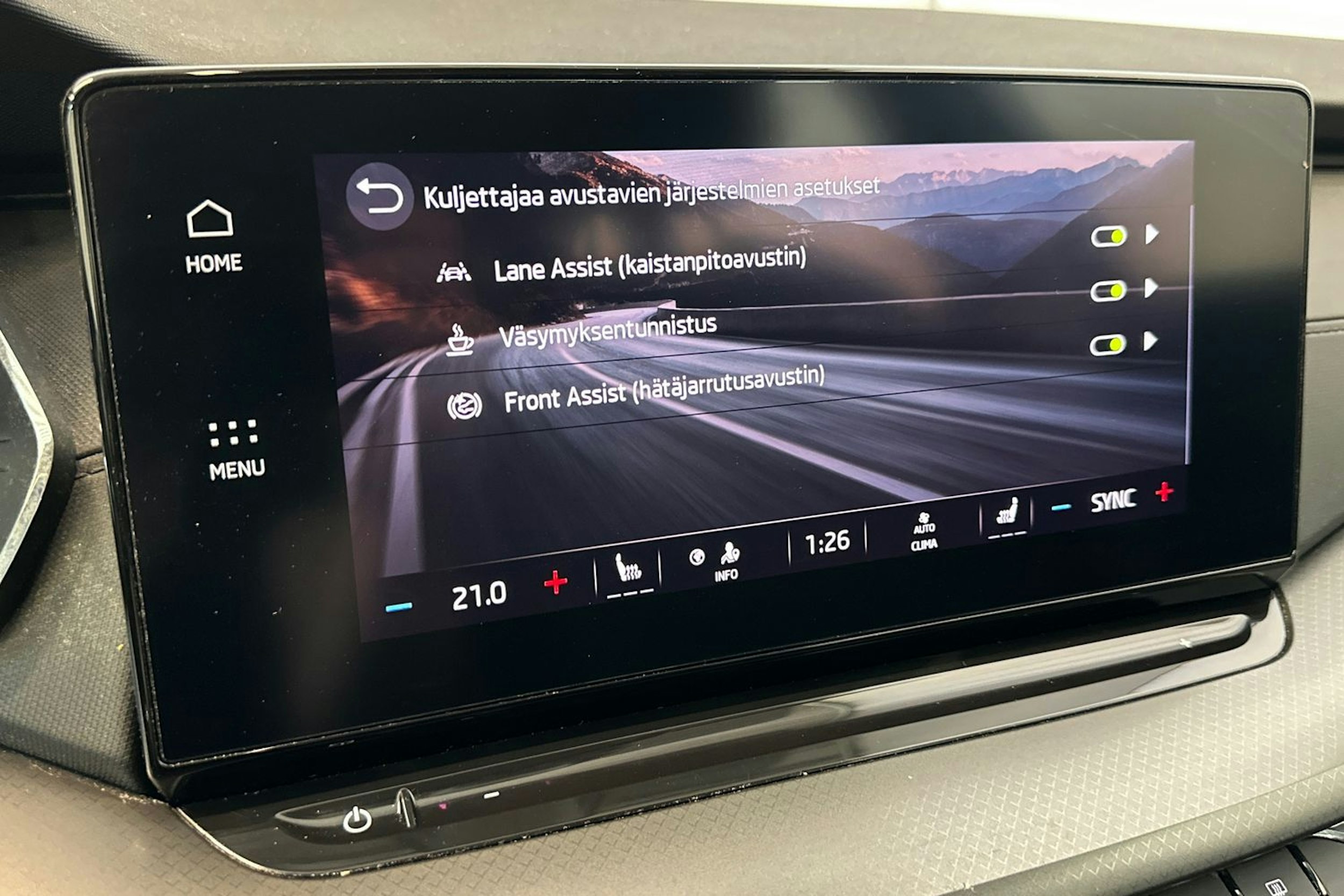 sininen Skoda Octavia 2022 kuva 21.