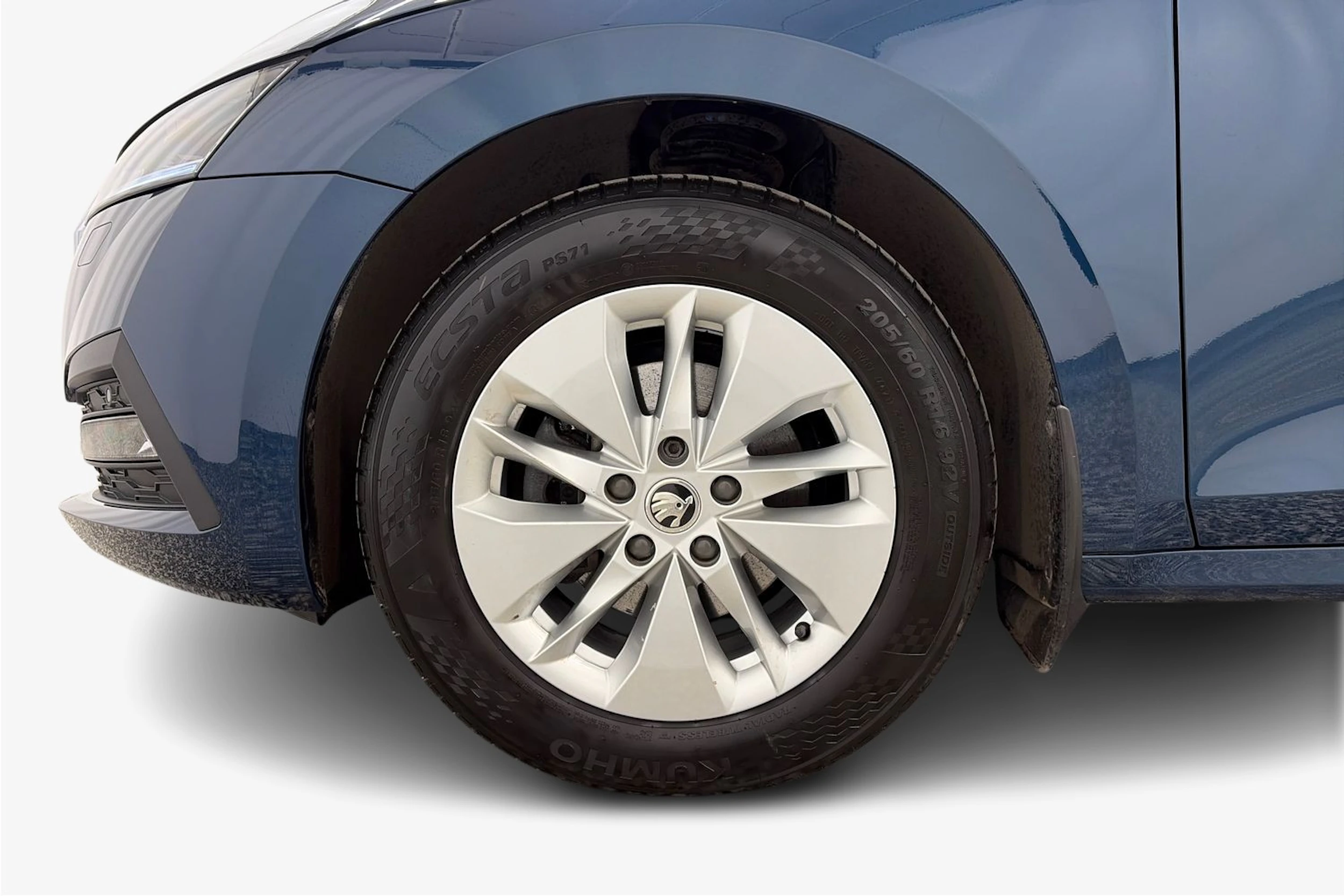 sininen Skoda Octavia 2022 kuva 12.