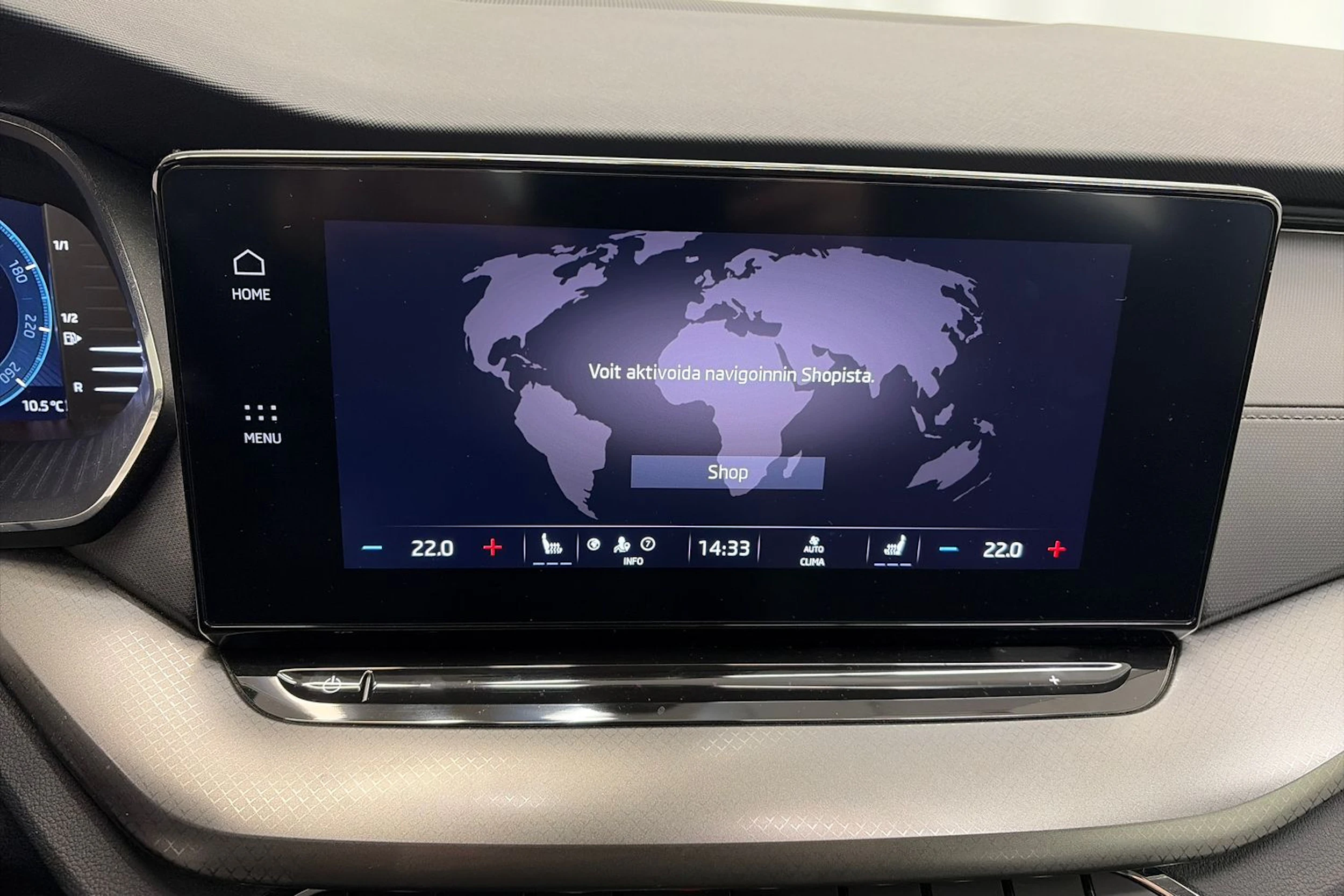 sininen Skoda Octavia 2022 kuva 20.