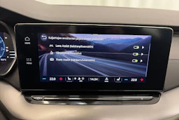 sininen Skoda Octavia 2022 kuva 23.