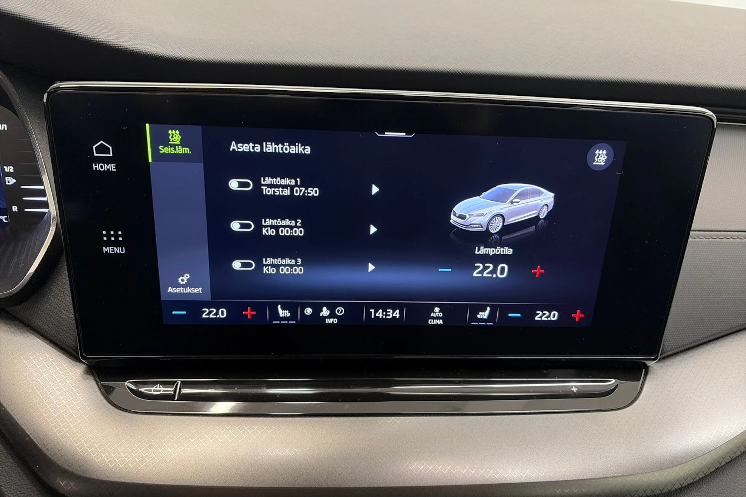 sininen Skoda Octavia 2022 kuva 24.