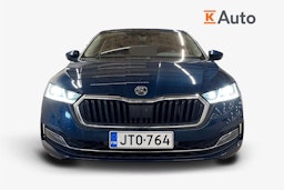 sininen Skoda Octavia 2022 kuva 5.