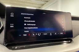 sininen Skoda Octavia 2022 kuva 20.