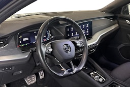 sininen Skoda Octavia 2022 kuva 3.